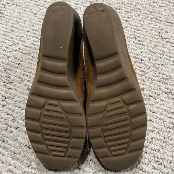 White Mountain Kahlua Women's Suede Leather Wedge Ankle Booties Size 10M - Picture 9 of 12